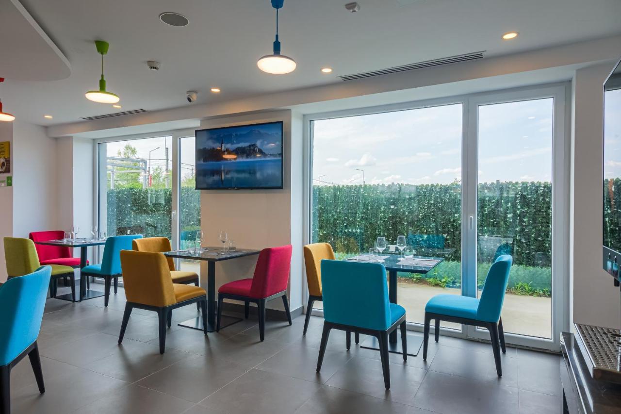 Hotel Ibis Styles Bucharest Airport 3*